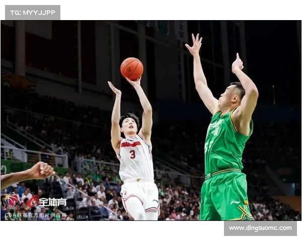 CBA半决赛:广东宏远不敌辽宁男篮 总比分0比2暂时落后 CBA半决赛:广东宏远不敌辽宁男篮 总比分0比2暂时落后
