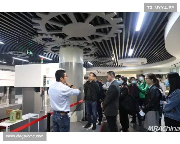 “产业探秘,才聚蓝湾”——示范区联合上海海事大学开展产教融合就业实践调研活动 “产业探秘,才聚蓝湾”——示范区联合上海海事大学开展产教融合就业实践调研活动